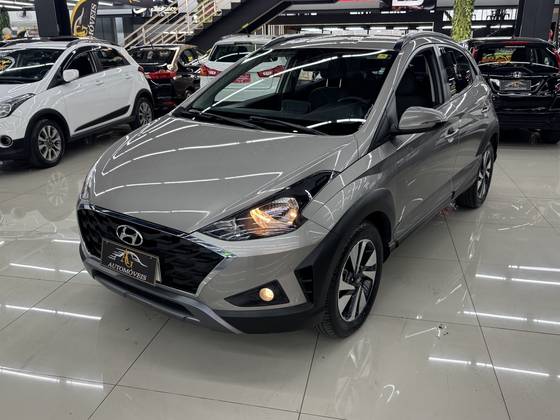HYUNDAI HB20X 1.6 16V FLEX EVOLUTION AUTOMÁTICO HYUNDAI HB20X 1.6 16V FLEX EVOLUTION AUTOMÁTICO